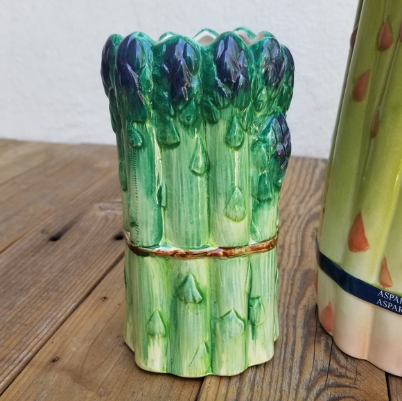 Otagiri Other - Vintage Ceramic Asparagus Vase